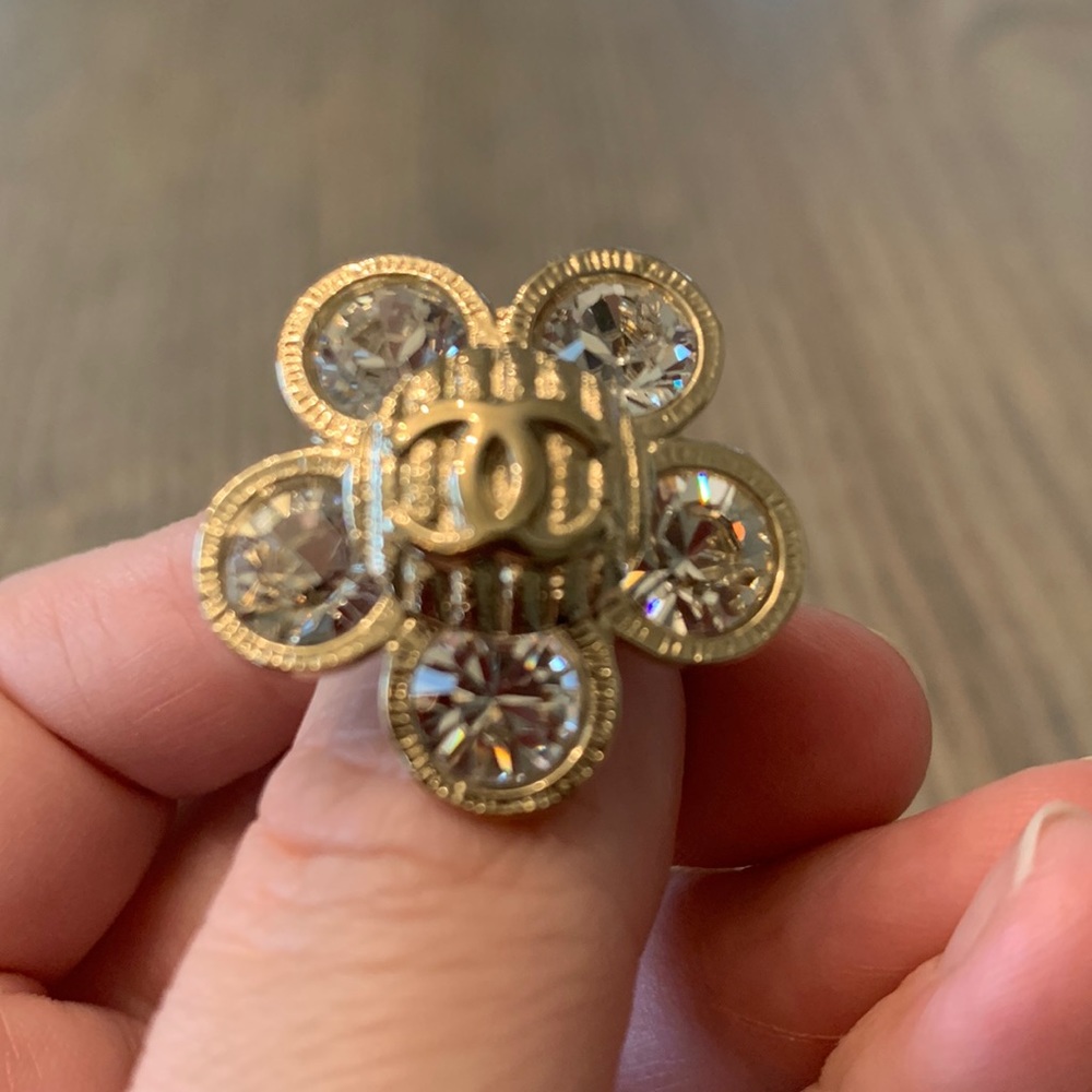 *AUTH* CHANEL Camelia Gold ring